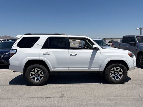 Used 2019 Toyota 4Runner TRD Off-Road Premium AWD/4WD image 3