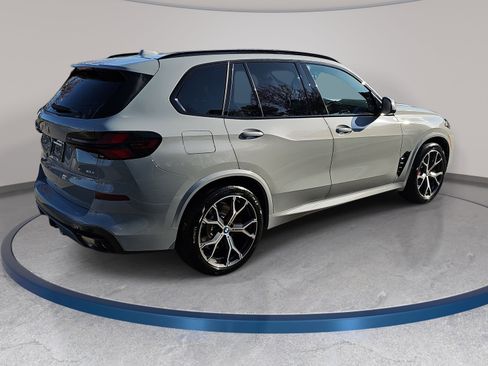 New 2026 BMW X5 xDrive50e w/ M Sport Package AWD/4WD image 5