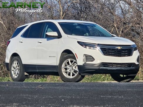 Used 2022 Chevrolet Equinox LT AWD/4WD image 1