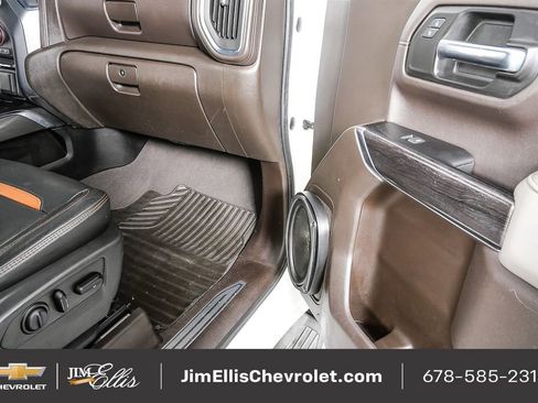 Used 2019 Chevrolet Silverado 1500 LTZ w/ LTZ Convenience Package image 26