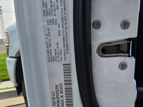 Used 2023 RAM 3500 Limited AWD/4WD image 10