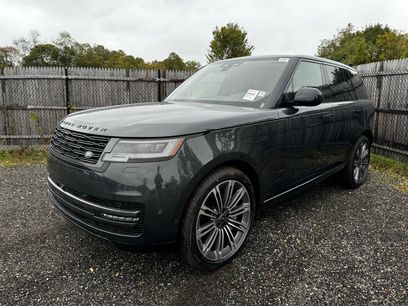 New 2025 Land Rover Range Rover SE