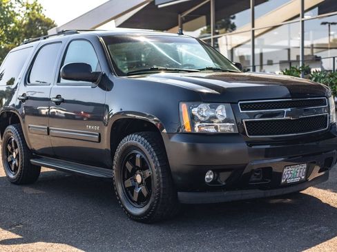 Used 2010 Chevrolet Tahoe LT AWD/4WD image 6