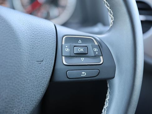 Used 2016 Volkswagen Tiguan S AWD/4WD image 38