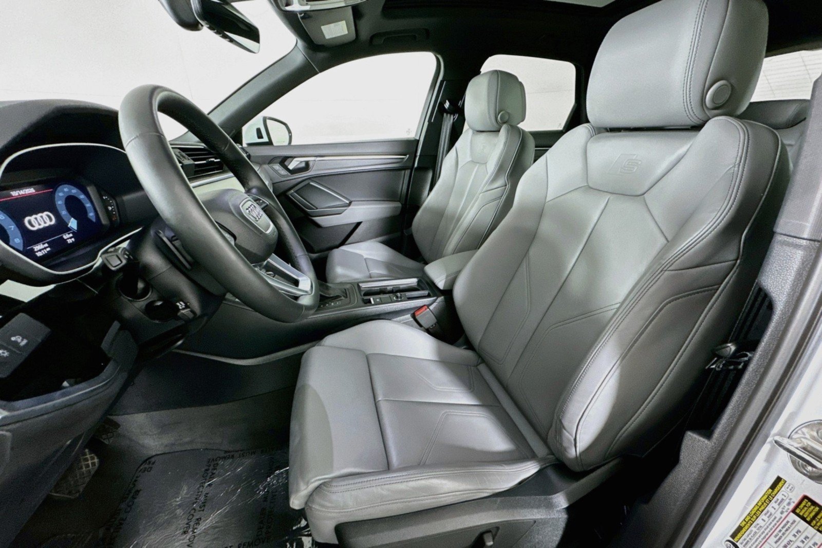 Used 2024 Audi Q3 2.0T Premium AWD/4WD image 18