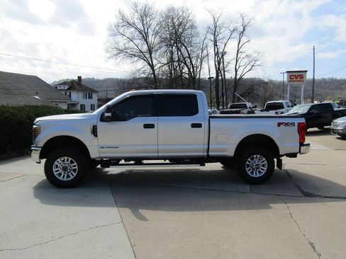 Used 2019 Ford F350 XLT w/ XLT Value Package AWD/4WD image 4