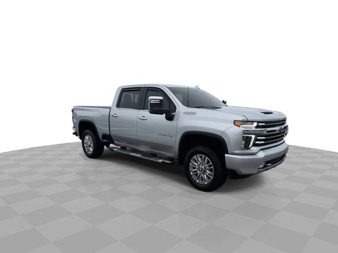 Certified 2022 Chevrolet Silverado 2500 High Country w/ Z71 Off-Road Package image 2