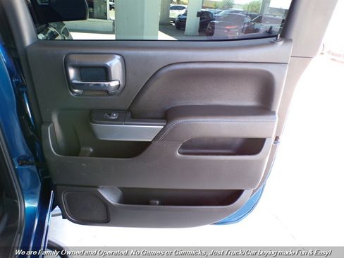 Used 2018 Chevrolet Silverado 1500 LT w/ All Star Edition RWD image 29