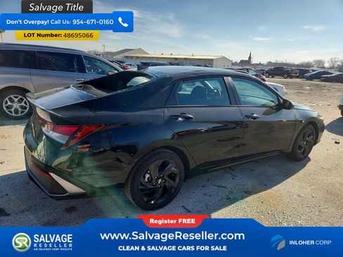 Used 2026 Hyundai Elantra Sport FWD image 4