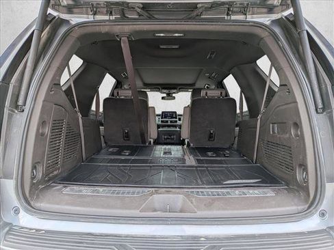 Used 2021 Chevrolet Tahoe Z71 image 7