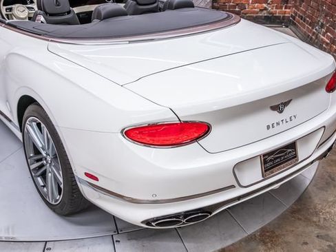 Used 2023 Bentley Continental GT Mulliner AWD/4WD image 8