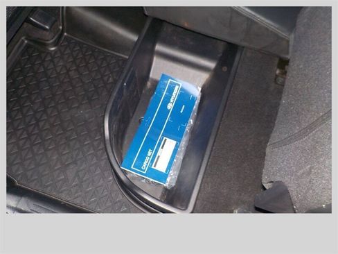 Used 2023 Hyundai Santa Cruz Limited image 34