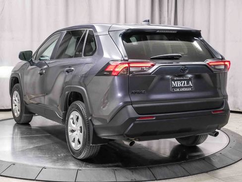 Used 2024 Toyota RAV4 LE FWD image 8