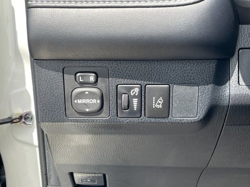 Used 2017 Toyota RAV4 XLE w/ All Weather Liner Package FWD image 30