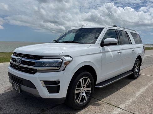 Used 2023 Ford Expedition Max Limited image 1