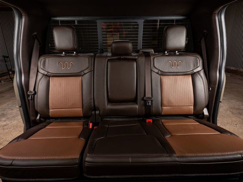 Used 2026 Ford F450 King Ranch w/ Chrome Package image 36