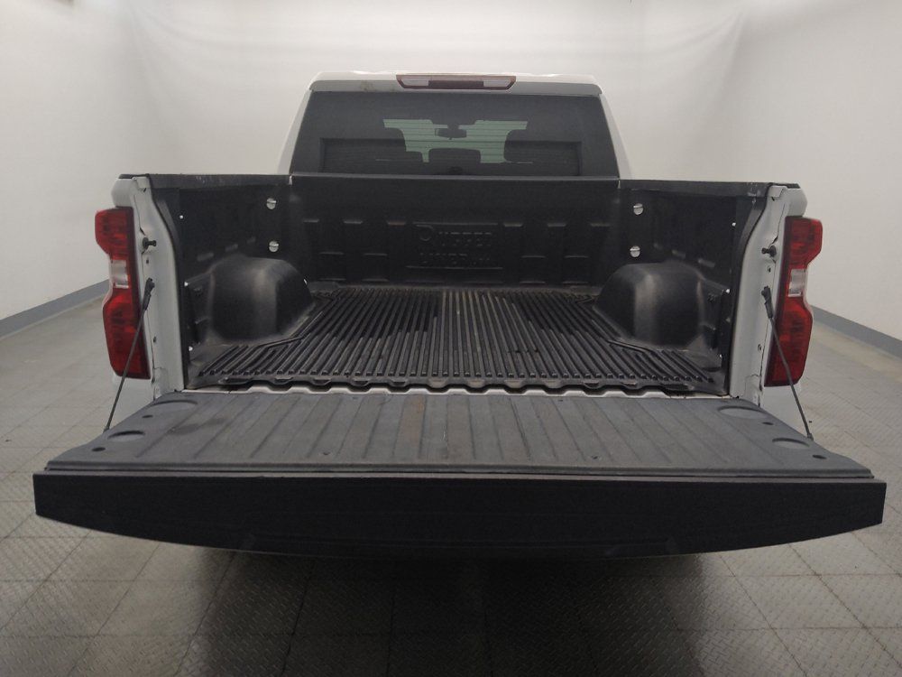 Used 2020 Chevrolet Silverado 1500 LT RWD image 29