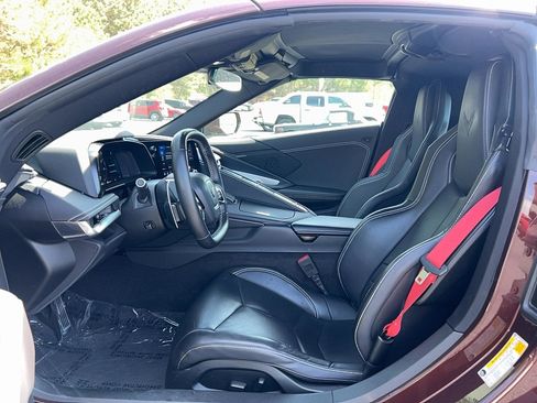 Used 2023 Chevrolet Corvette Stingray Coupe w/ Z51 Performance Package image 13