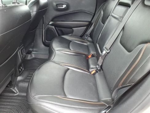 Used 2020 Jeep Compass Limited image 16