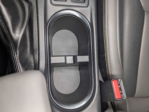 Used 2021 Subaru Crosstrek 2.5i Sport w/ Moonroof Package image 31