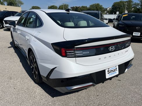 Used 2025 Hyundai Sonata SEL FWD image 6