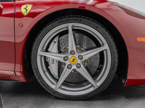 Used 2011 Ferrari 458 Italia Coupe RWD image 93