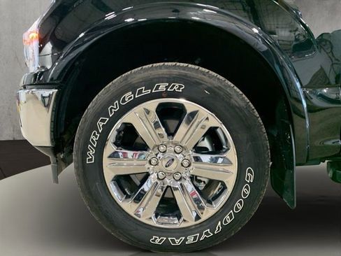 Used 2019 Ford F150 Lariat w/ Equipment Group 502A Luxury image 26