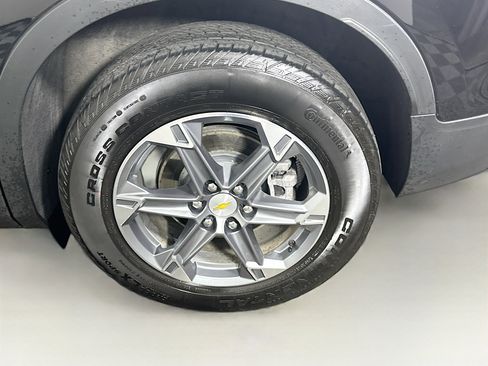 Used 2024 Chevrolet Blazer LT w/ Convenience Package image 11