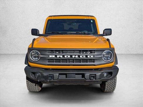 Certified 2022 Ford Bronco Black Diamond image 2