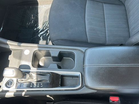 Used 2024 Nissan Sentra SV FWD image 14
