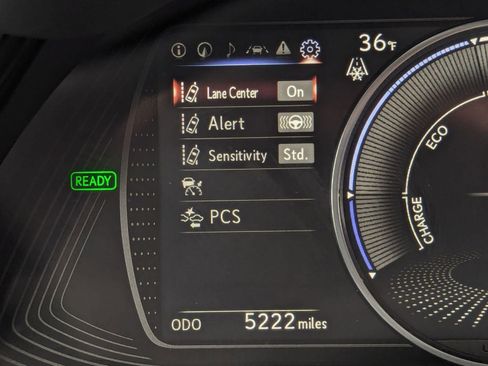 Certified 2025 Lexus ES 300h w/ Luxury Package image 19