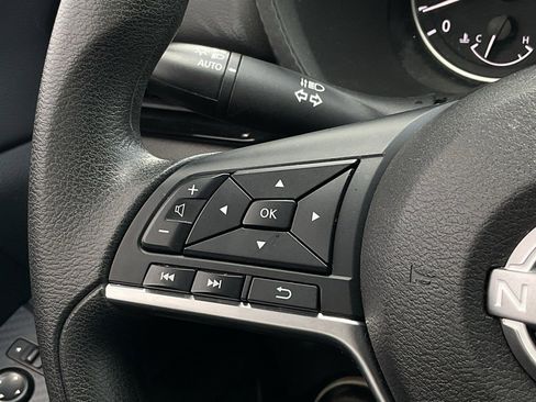 Used 2024 Nissan Sentra SV image 21