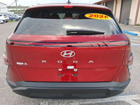 Used 2026 Hyundai Kona SE FWD image 4