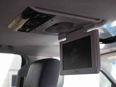 Used 2016 Chevrolet Tahoe LT image 29