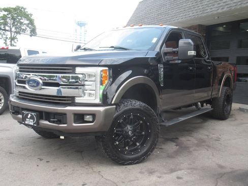 Used 2018 Ford F250 King Ranch w/ King Ranch Ultimate Package AWD/4WD image 34