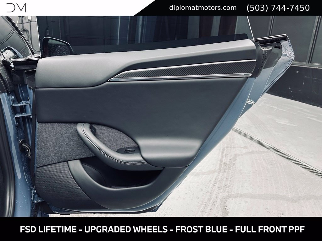 Used 2026 Tesla Model S Plaid AWD/4WD image 28