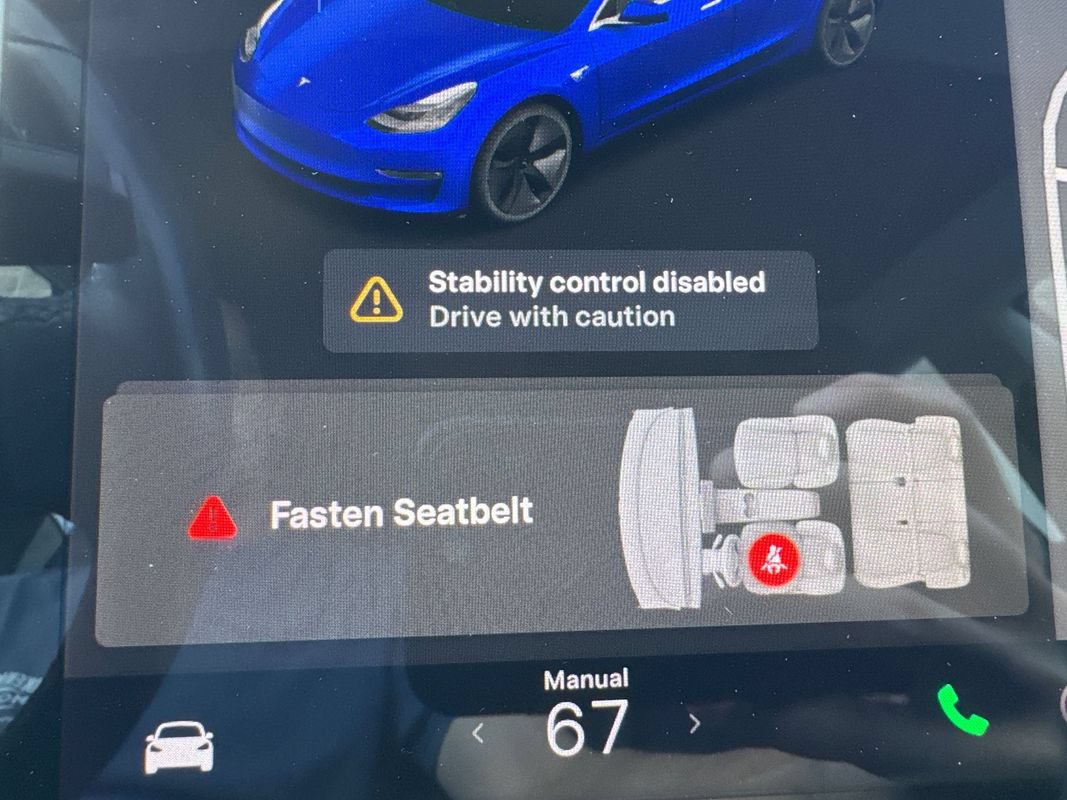 Used 2018 Tesla Model 3 Long Range AWD/4WD image 25