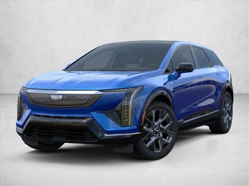 New 2026 Cadillac Optiq Luxury 1 image 8