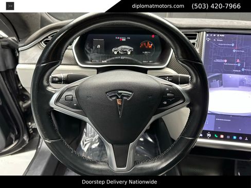 Used 2014 Tesla Model S P85 image 27