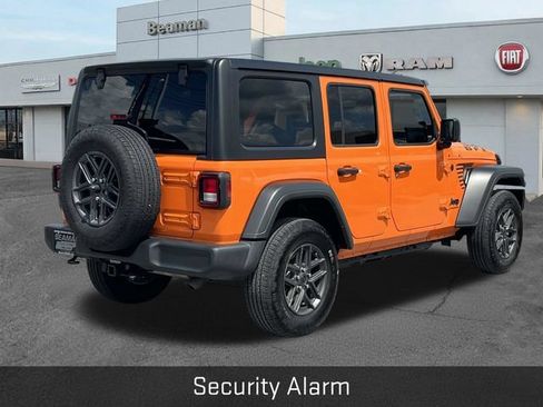 Used 2025 Jeep Wrangler Unlimited Sport AWD/4WD image 7
