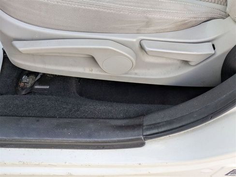 Used 2015 Subaru Forester 2.5i w/ Alloy Wheel Package image 11