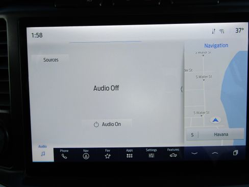 Certified 2022 Ford F150 XLT w/ Equipment Group 302A High image 36