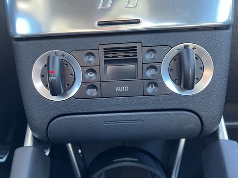 Used 2001 Audi TT 1.8T image 30