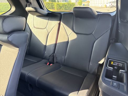 Used 2026 Lexus TX 350 AWD w/ Technology Package image 34