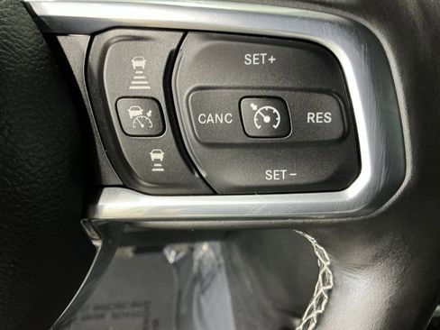 Used 2022 Jeep Wrangler Unlimited Sahara w/ Cold Weather Group image 39