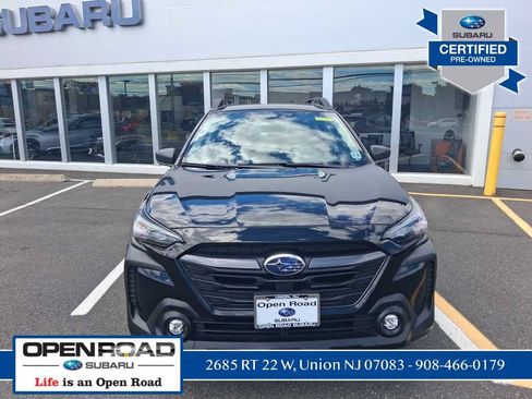 Used 2025 Subaru Outback AWD/4WD image 2