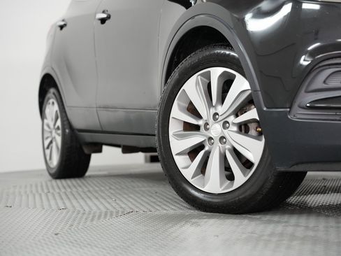 Used 2019 Buick Encore Preferred image 17