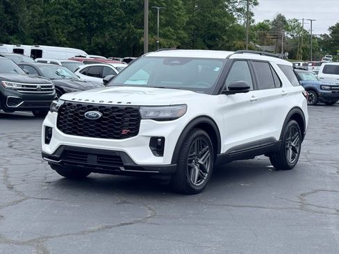 Used 2026 Ford Explorer ST AWD/4WD image 41