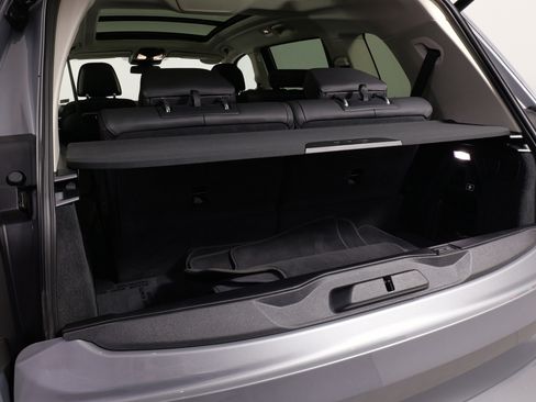 Used 2023 BMW X7 xDrive40i image 44