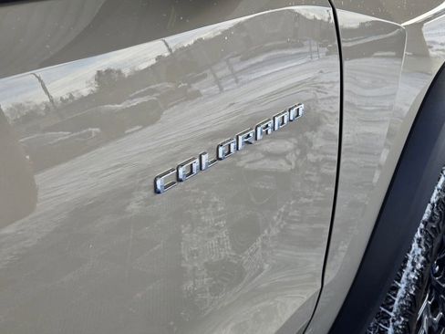 Used 2023 Chevrolet Colorado Trail Boss w/ Technology Package image 29